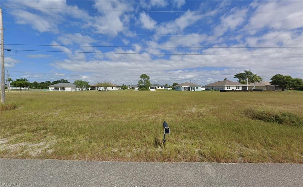 CAPE CORAL - Land