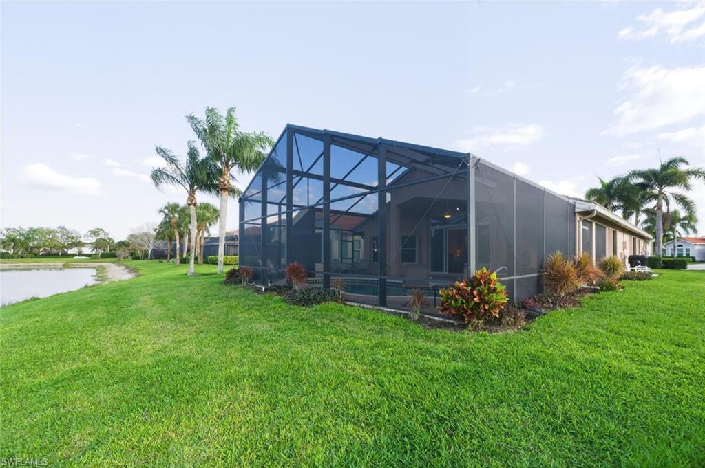 SATURNIA LAKES - Residential