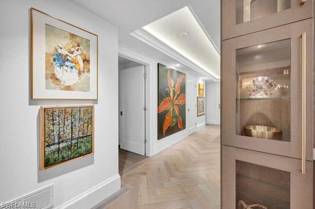 Photo of 3401 Gulf Shore BLVD N #204, NAPLES, FL 34103 (MLS # 225010371)