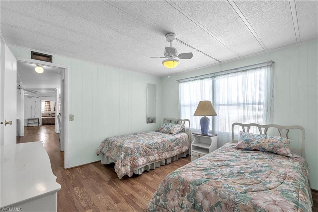 SIX LAKES COUNTRY CLUB - Residential