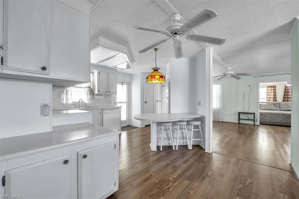 SIX LAKES COUNTRY CLUB - Residential