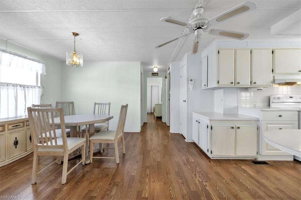 SIX LAKES COUNTRY CLUB - Residential