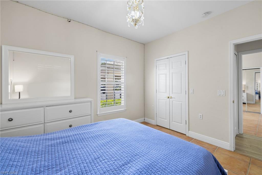 SWEETWATER BAY - Residential