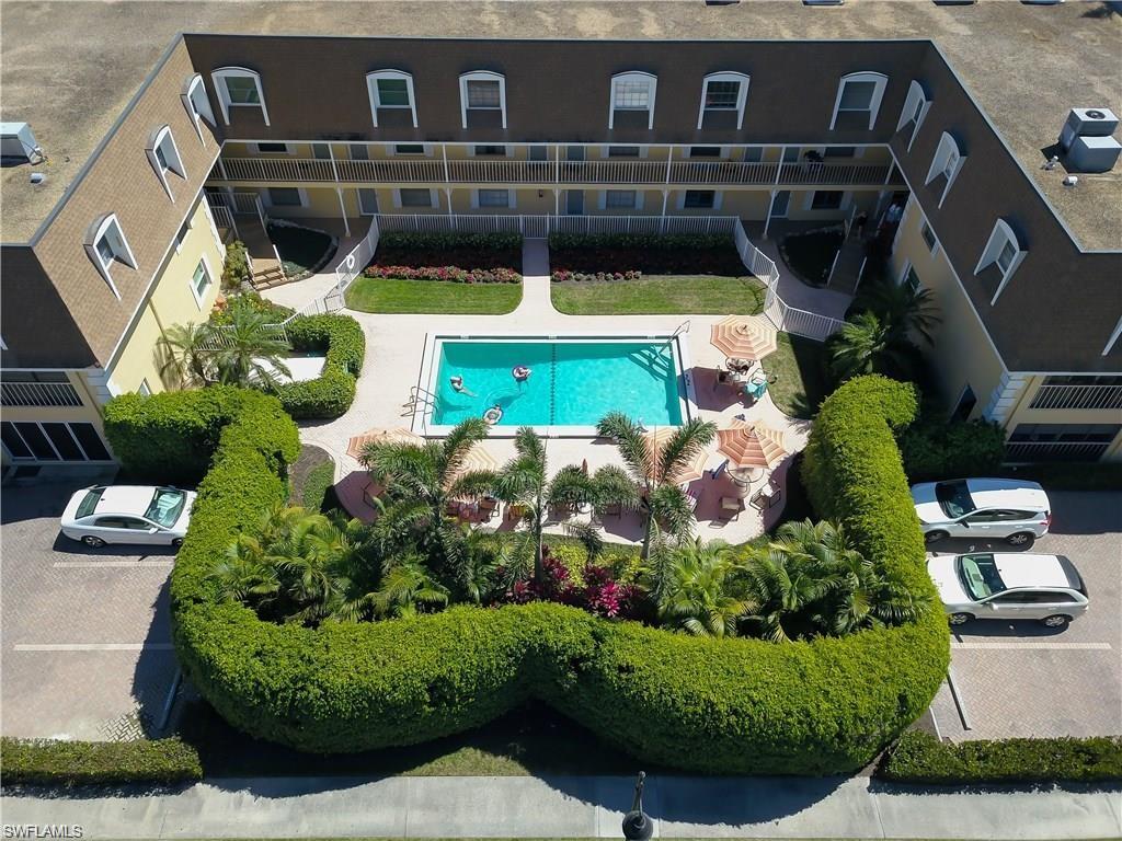 PIERRE CLUB - Residential