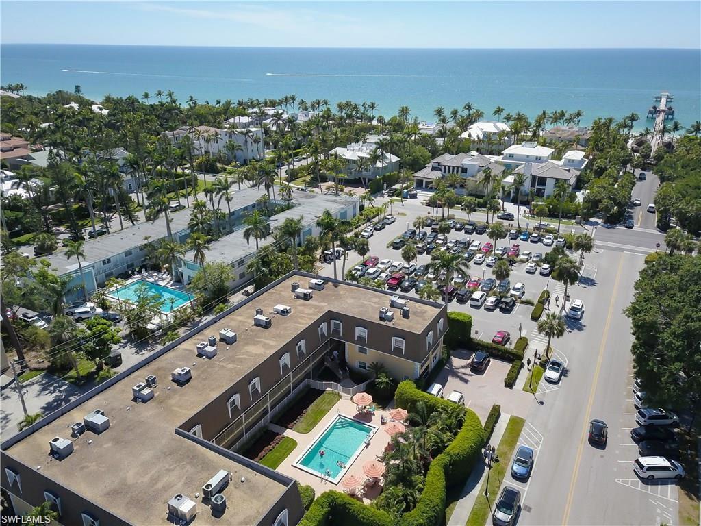 PIERRE CLUB - Residential