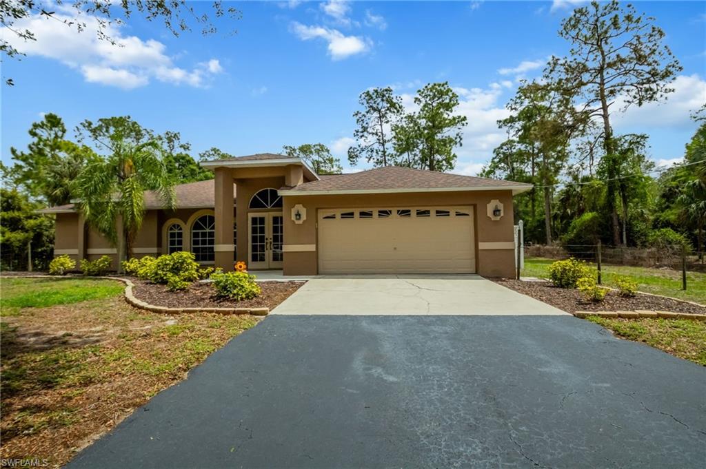 GOLDEN GATE ESTATES - Residential