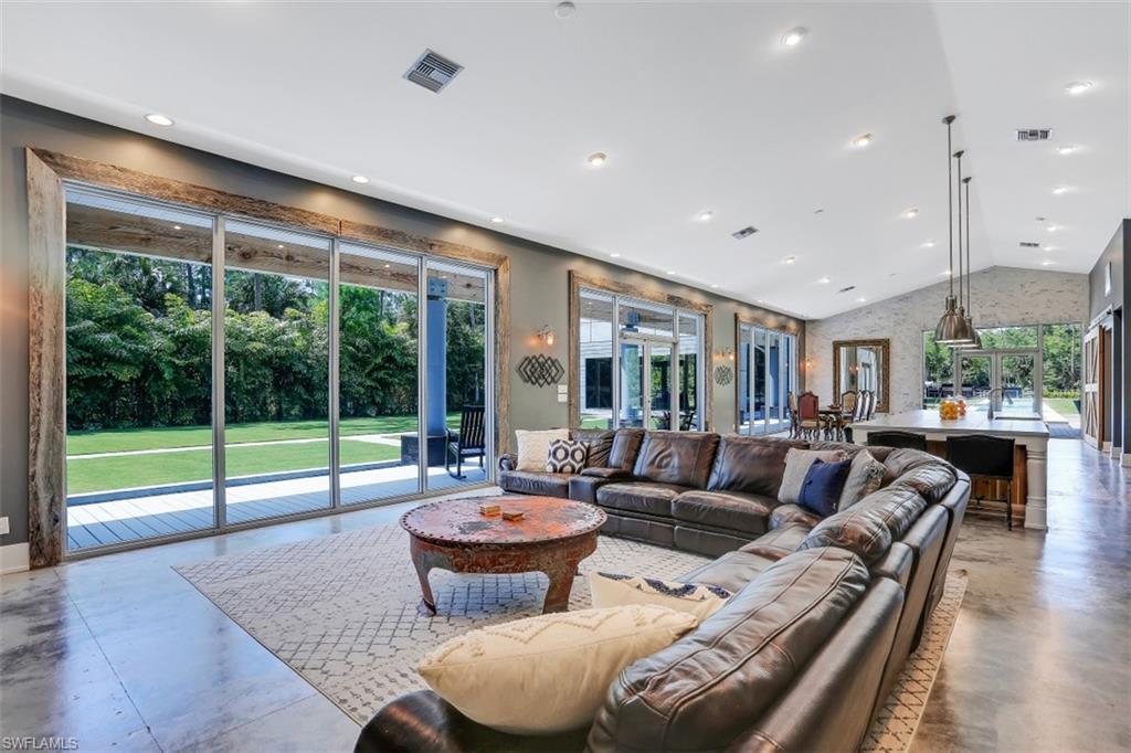 GOLDEN GATE ESTATES - Residential