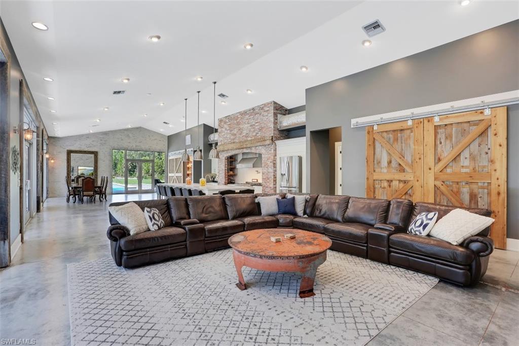 GOLDEN GATE ESTATES - Residential