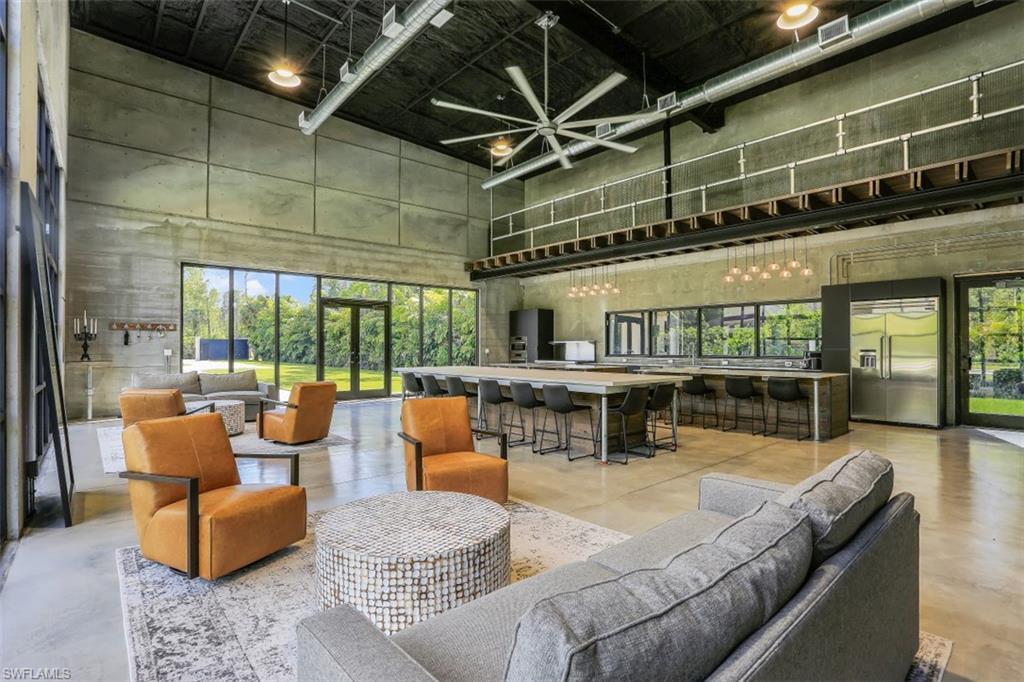 GOLDEN GATE ESTATES - Residential