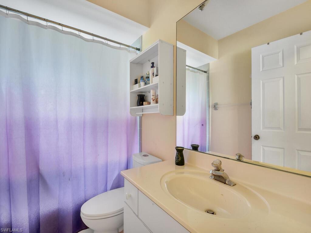 NAPLES TWIN LAKES - Residential