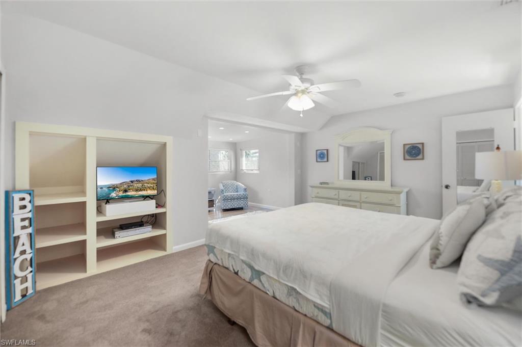 SUNSET CAPTIVA - Residential