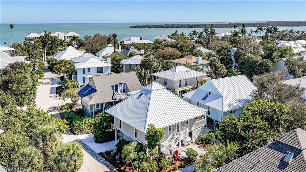 SUNSET CAPTIVA - Residential