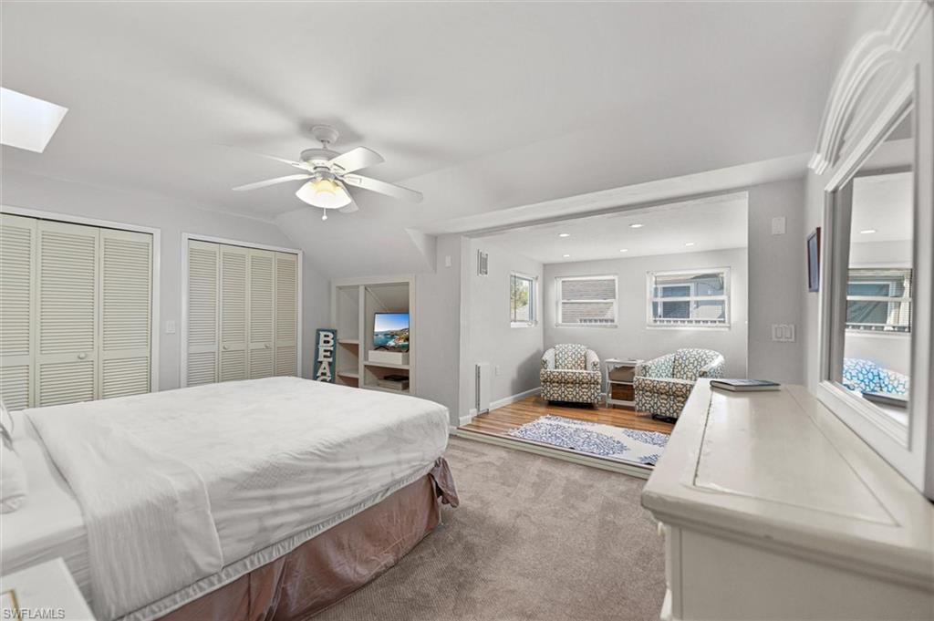 SUNSET CAPTIVA - Residential