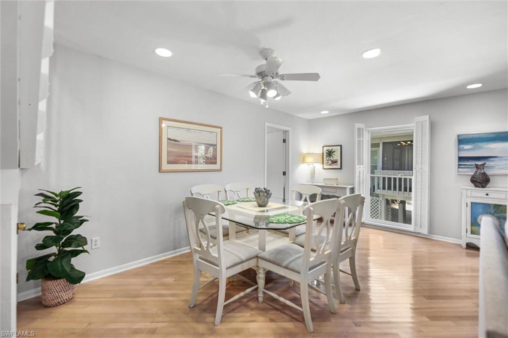 SUNSET CAPTIVA - Residential