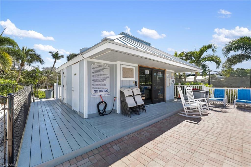 SUNSET CAPTIVA - Residential
