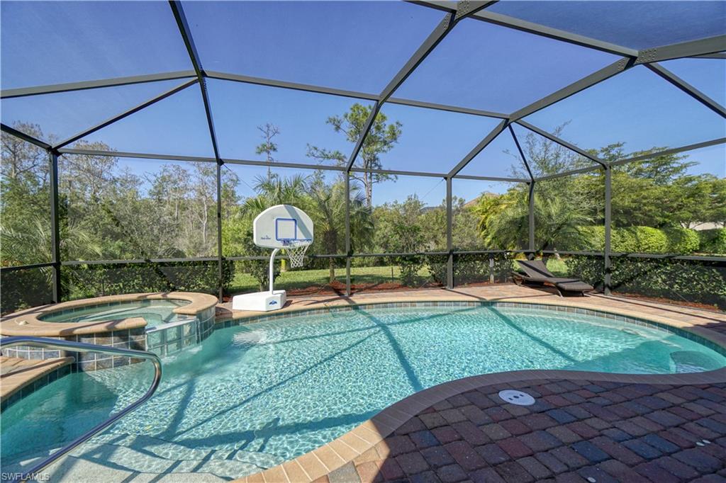 REFLECTION ISLES - Residential