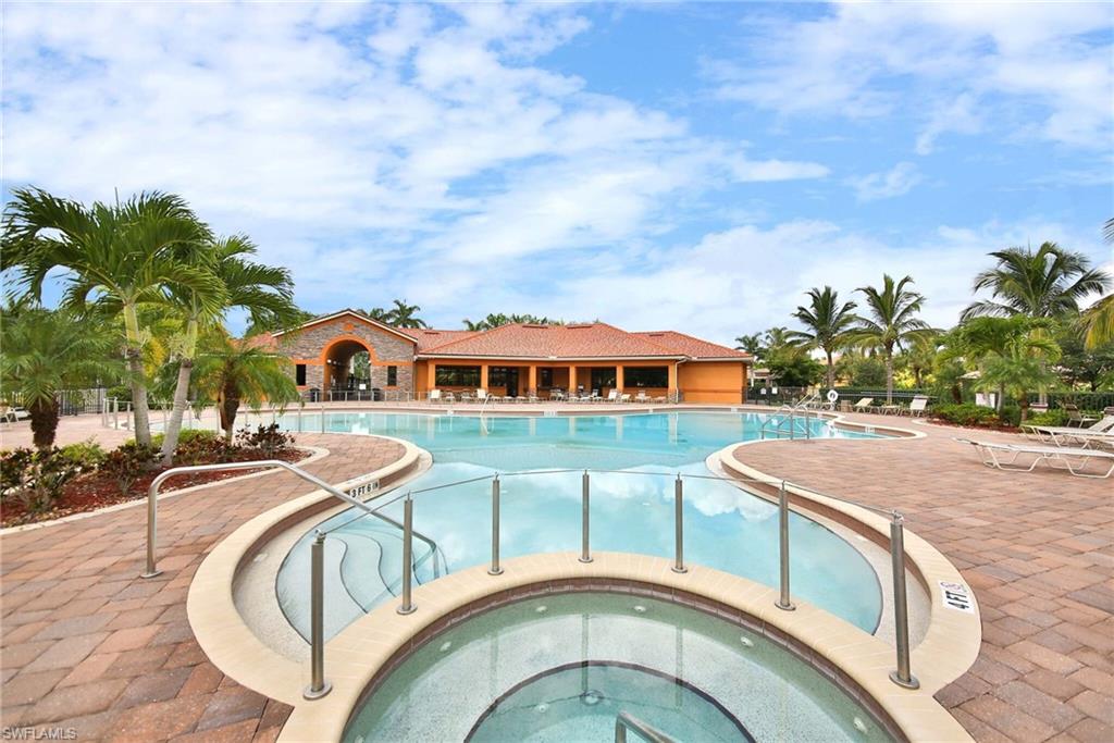 REFLECTION ISLES - Residential