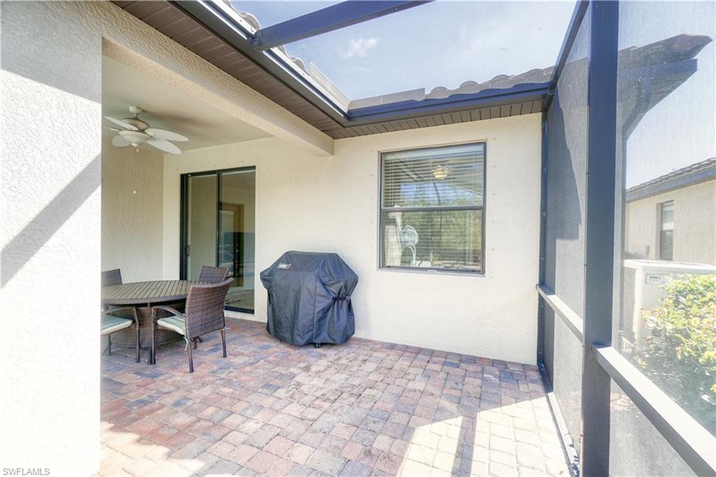 REFLECTION ISLES - Residential