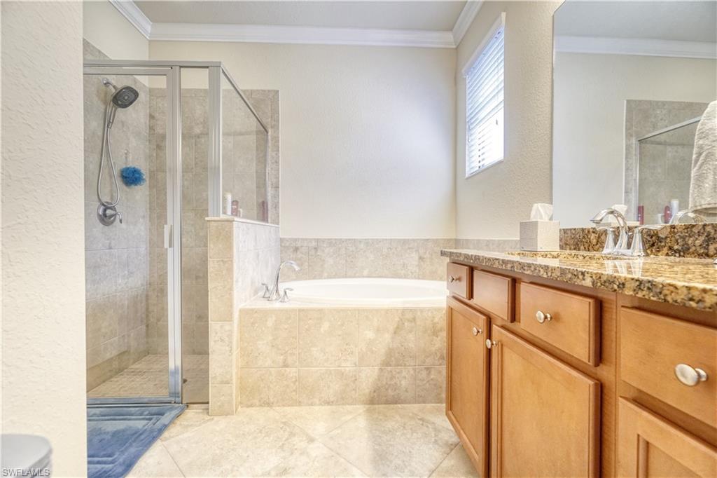 REFLECTION ISLES - Residential