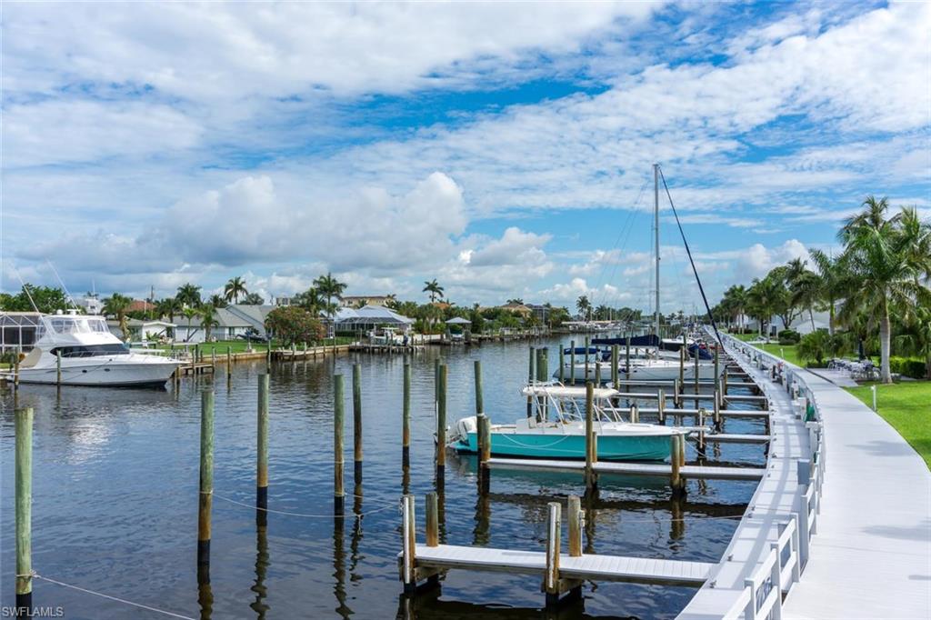 BOARDWALK CAPER - Residential