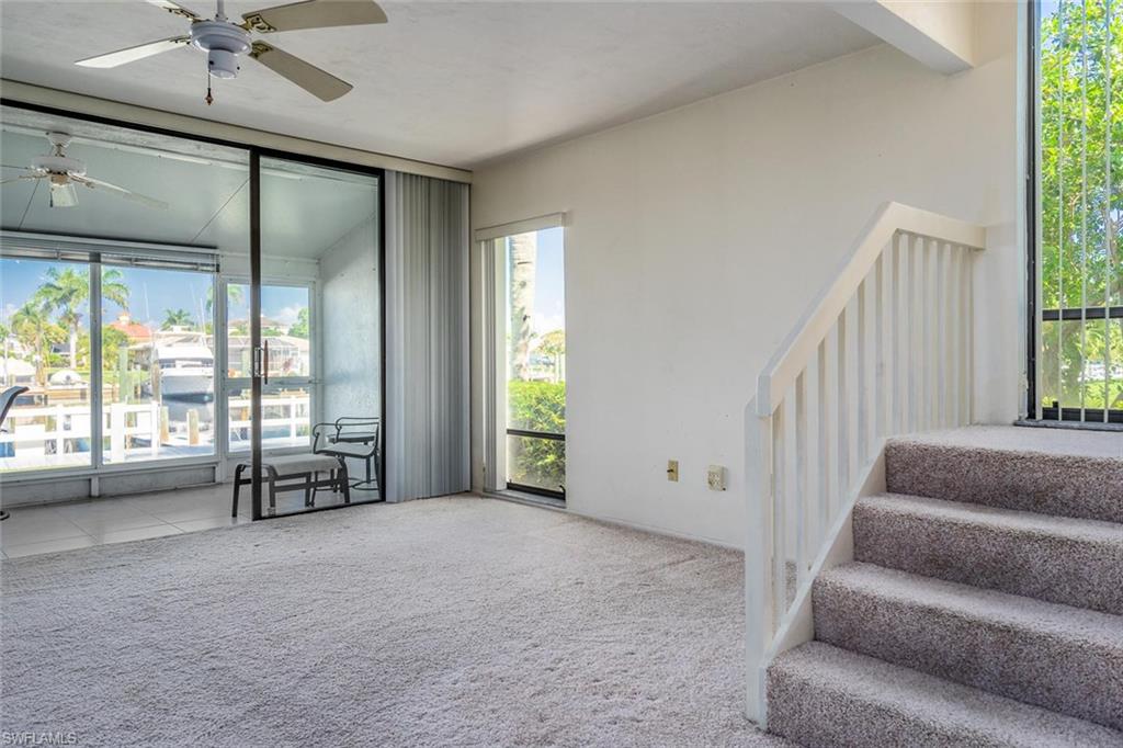 BOARDWALK CAPER - Residential