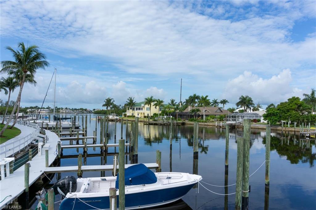 BOARDWALK CAPER - Residential