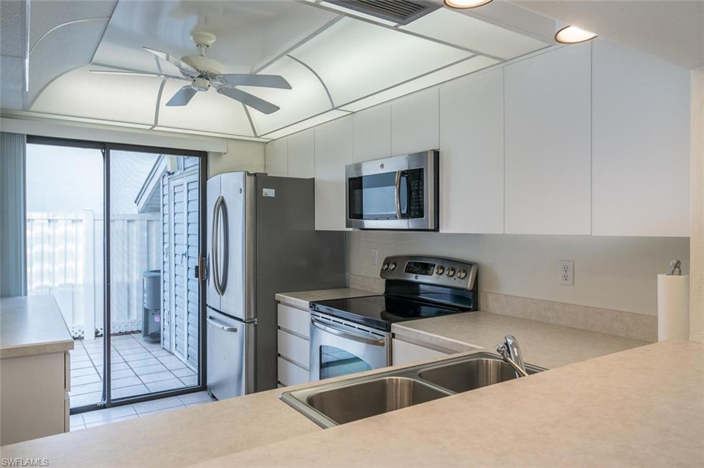 BOARDWALK CAPER - Residential