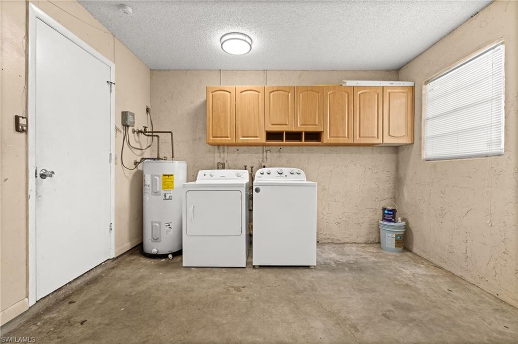 SAN CARLOS PARK - Residential