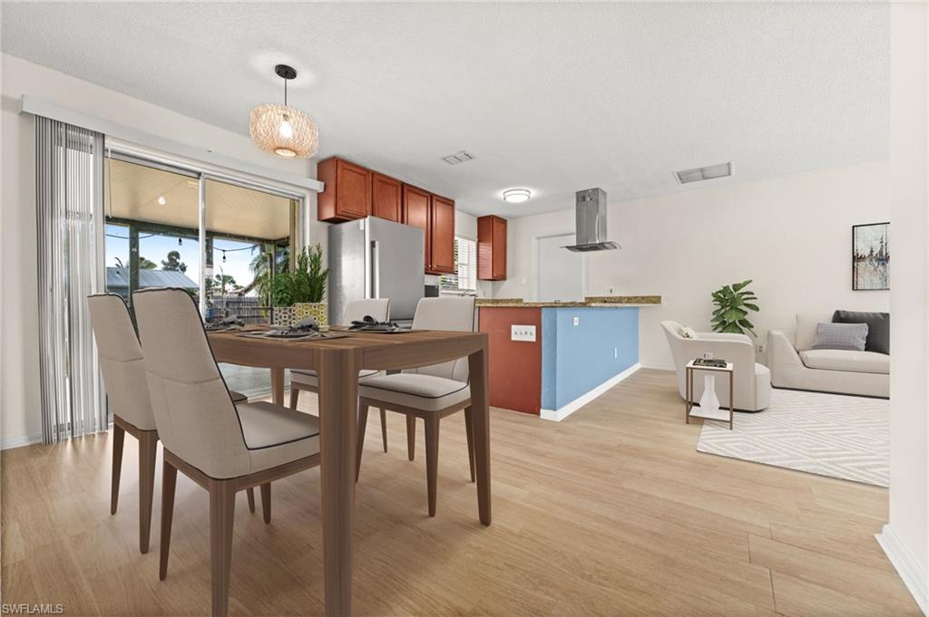 SAN CARLOS PARK - Residential