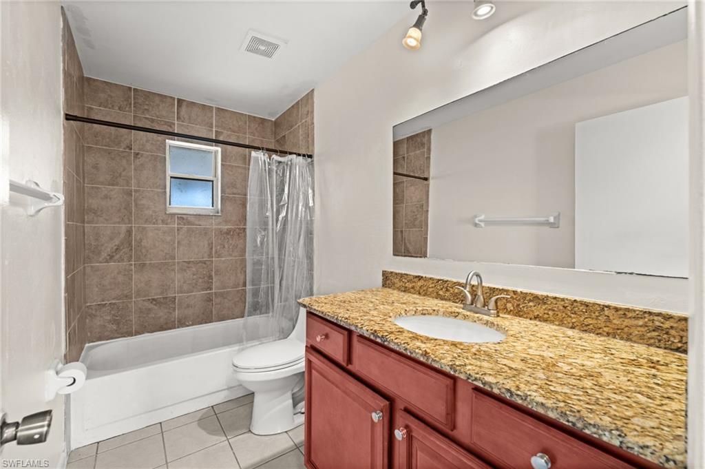 SAN CARLOS PARK - Residential