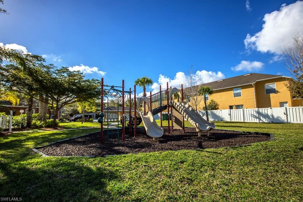 FOREST LAKE TOWNHOMES - Residential