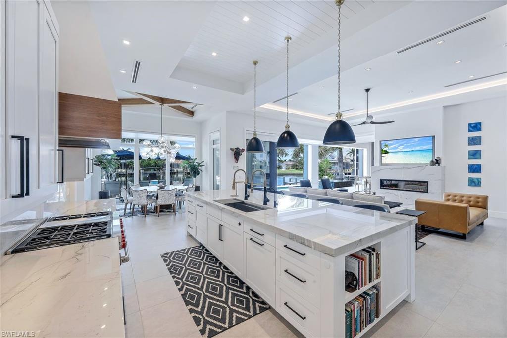 MARCO ISLAND - Residential