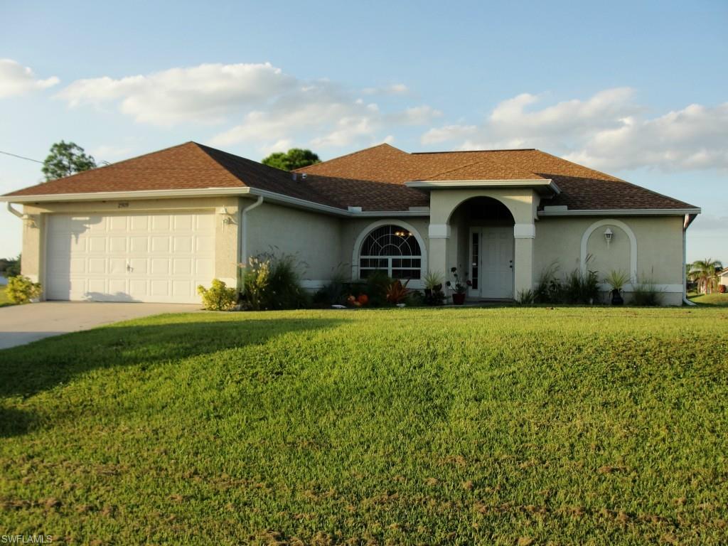 CAPE CORAL - Residential