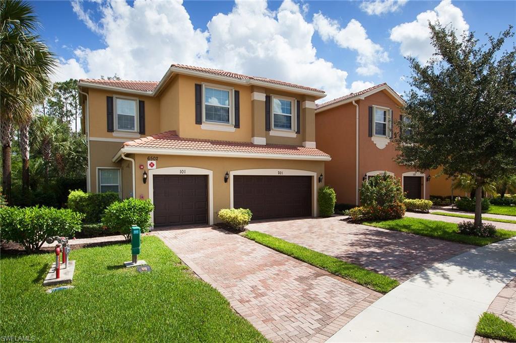 MARBELLA LAKES - Residential