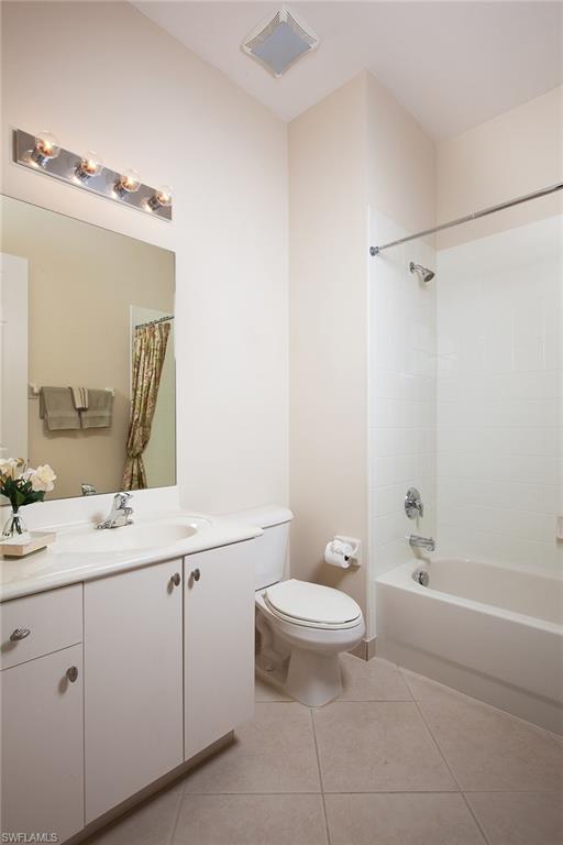 MARBELLA LAKES - Residential