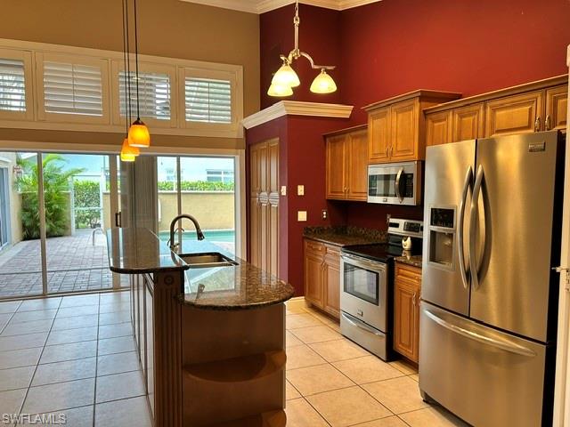 2312 Kings Lake BLVD