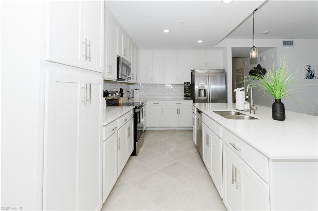 THE NATIONAL GOLF & COUNTRY CLUB AT AVE MARIA - Residential Lease