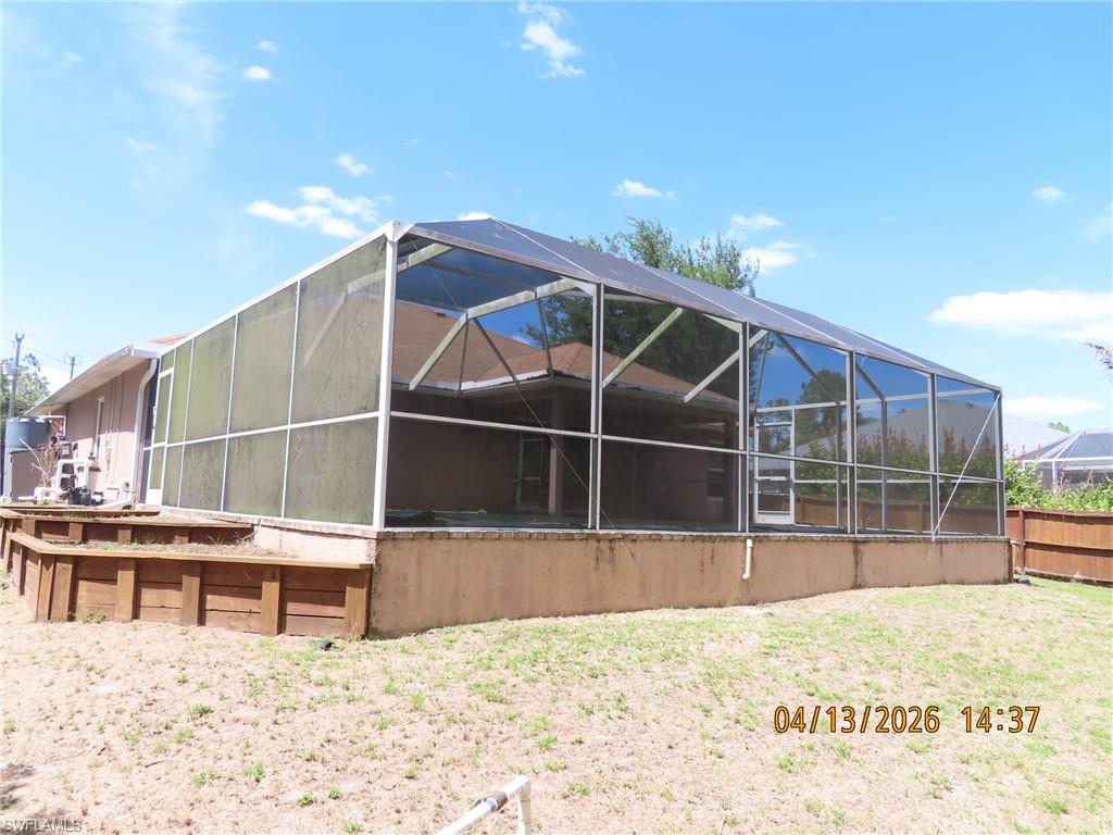 MIRROR LAKES - Residential