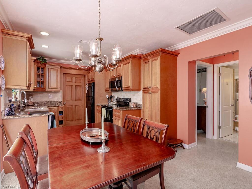 MARCO ISLAND - Residential