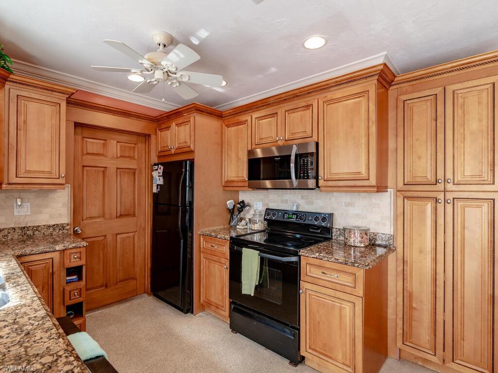 MARCO ISLAND - Residential