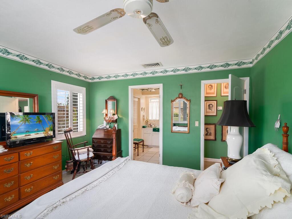 MARCO ISLAND - Residential