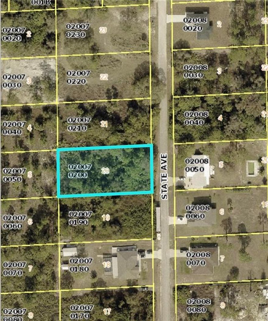 Take advantage of this large parcel situated on State Ave in Lehigh Acres. This property is ready for your vision, whether you're looking to build or hold for the future. Nestled in a tranquil environment, it provides privacy and space while remaining within reach of nearby conveniences.