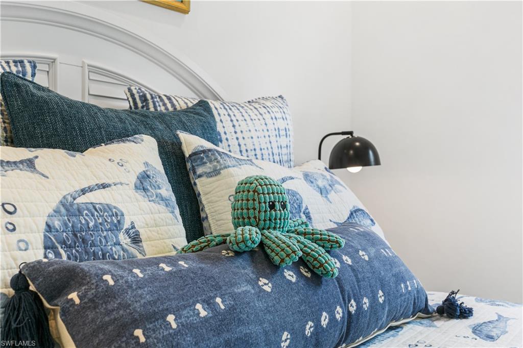 VALENCIA TRAILS - Residential