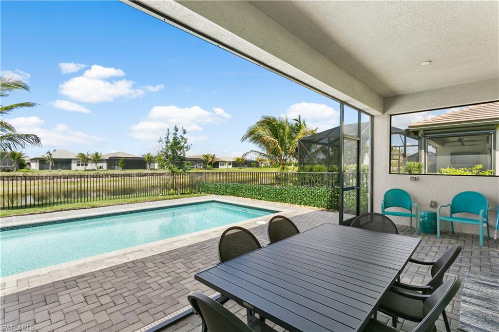 VALENCIA TRAILS - Residential