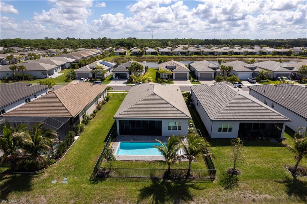 VALENCIA TRAILS - Residential