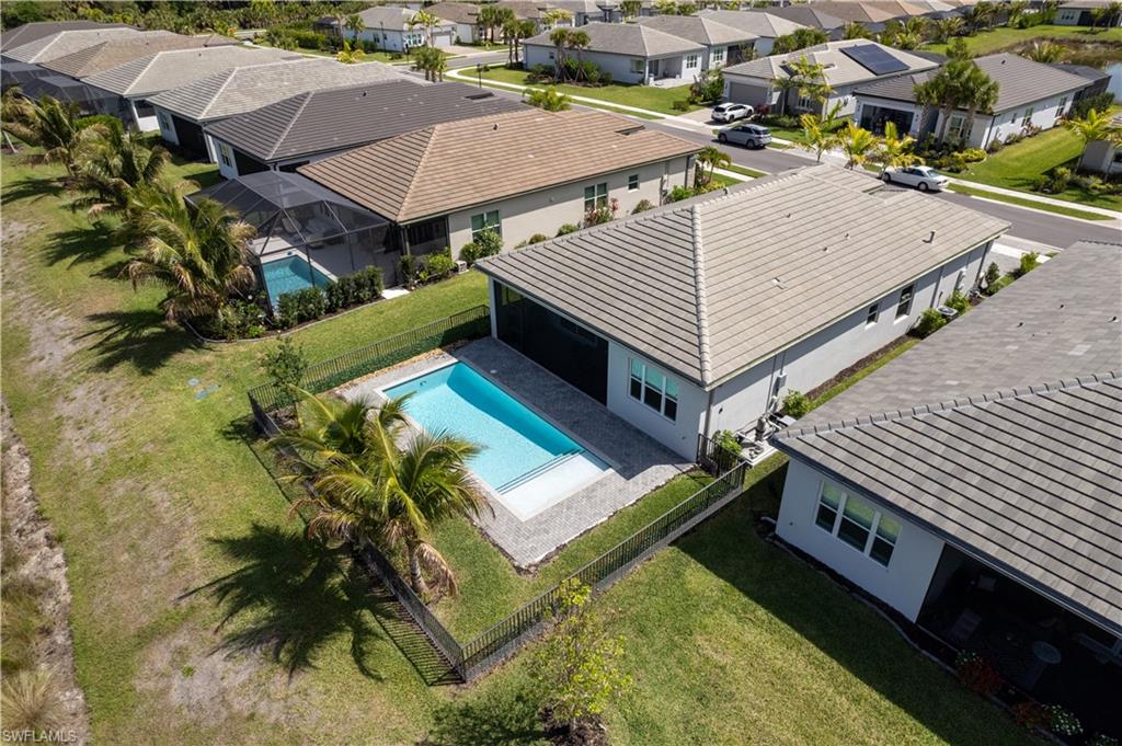 VALENCIA TRAILS - Residential