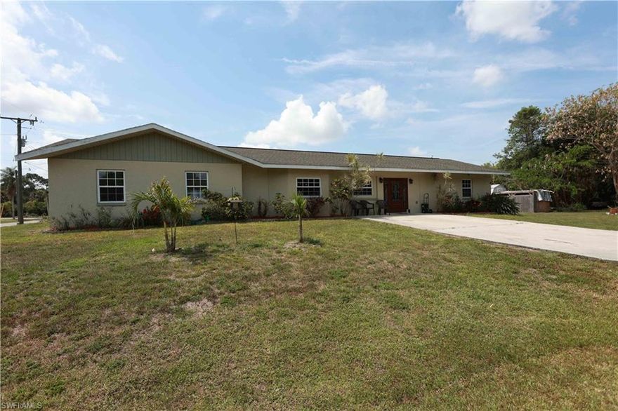 Looking for a safe and distancing area surrounded by nature and peaceful ambience look no further, this country home is located on an oversized 5 parcel lots and is MOVE IN ready. You can use the lots for storage or work trucks. It is also possible to separate the land and sell off some of this parcel. A 4 bedroom 3 bath home has 2 spacious master suites with their own bathrooms. The cozy living room has a fireplace and the large eat in kitchen with granite counter tops, stainless steel appliances and walk in pantry.The cooking lover in your family will fall in love with the huge kitchen. Other features include an above ground pool with pump, tankless water heater, outdoor shed for storage and new electric panel with 30 AMP electric for your RV and a whole house 9,000$ R/O system. This home is only minutes from US 41 but in a hidden gem neighborhood. Come see this listing before it’s gone!