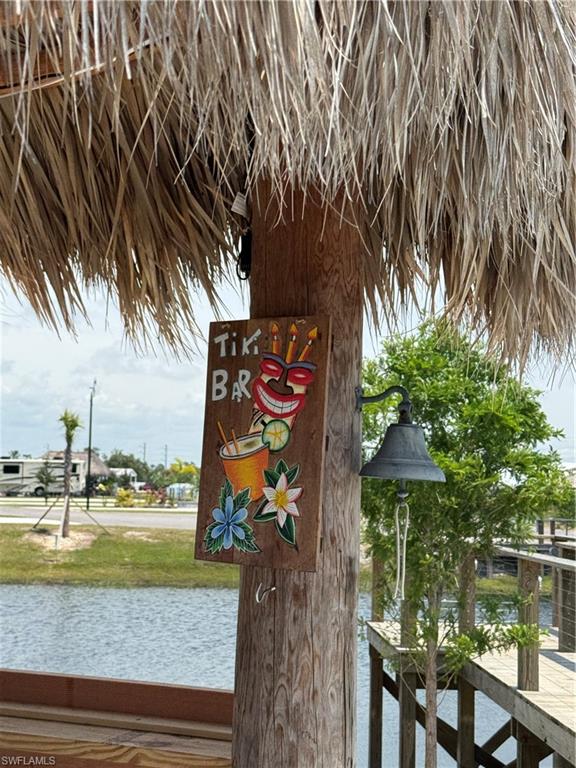 PALM BREEZE - Land