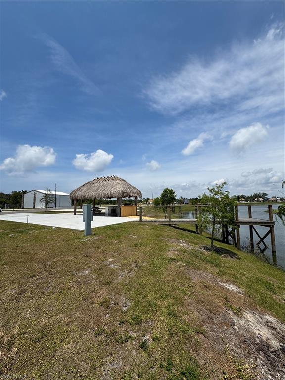 PALM BREEZE - Land
