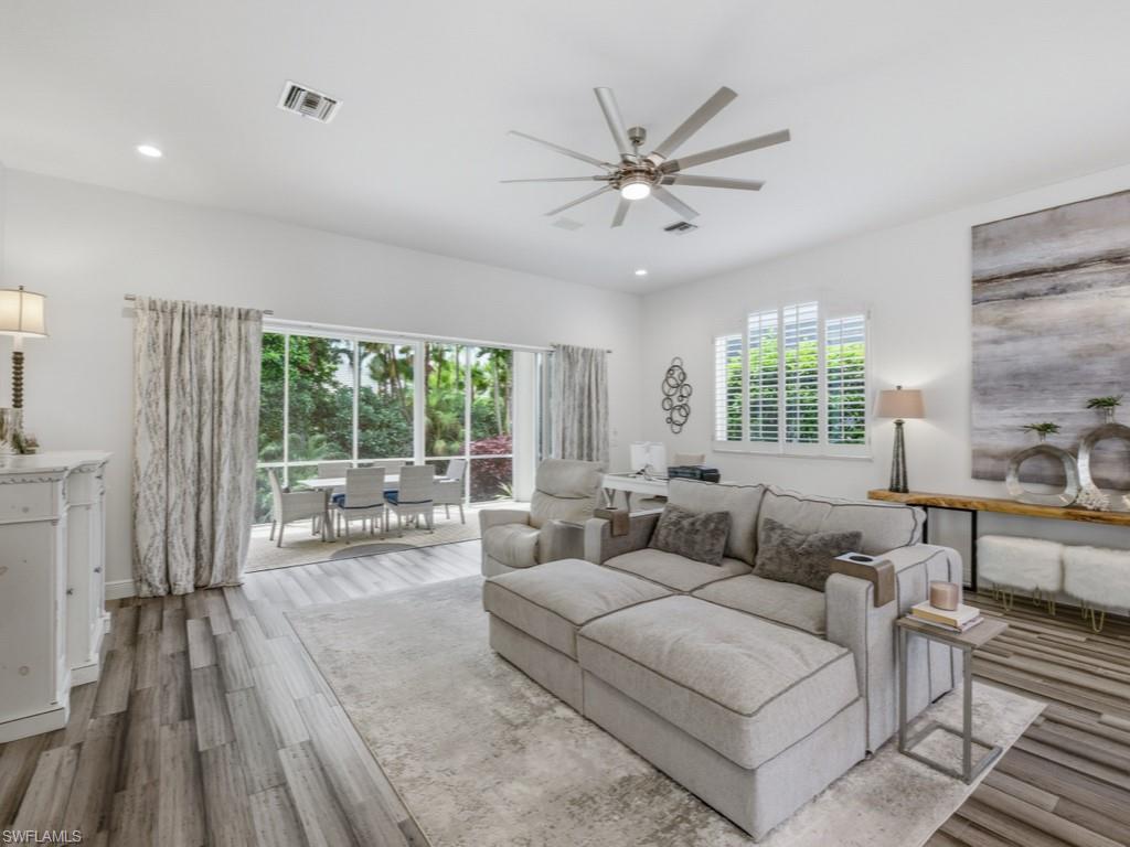 ARBOR STRAND - Residential